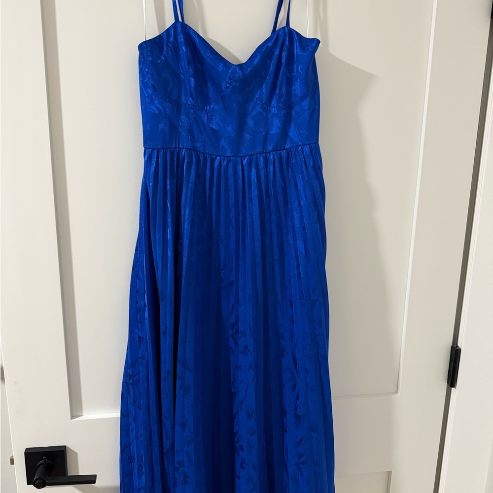 Blue Pleated Midi Dress with Spaghetti Straps - Picture 3 of 3